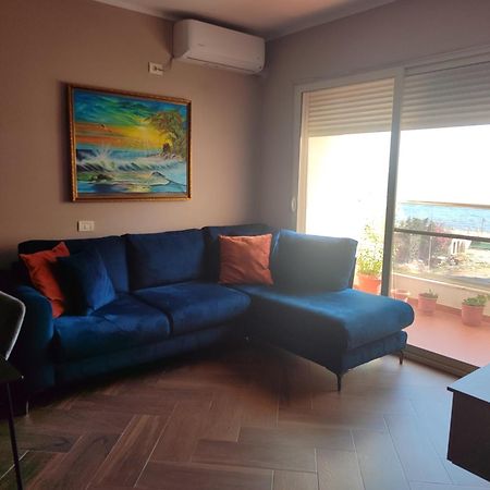 Maksimilian Apartament Dıraç Dış mekan fotoğraf