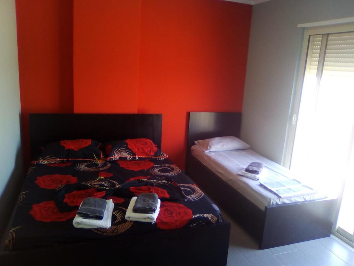 Maksimilian Apartament Dıraç Dış mekan fotoğraf